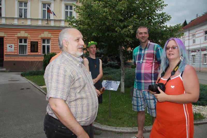 Fotogaléria Poliatie lipy sútokov sveta (12.7.2016) (5) Poliatie lipy sútokov sveta (12.7.2016)