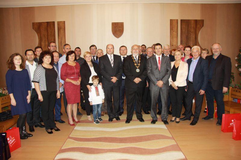 Fotogaléria Poliatie lipy sútokov sveta (22.9.2017) (18) Poliatie lipy sútokov sveta (22.9.2017)