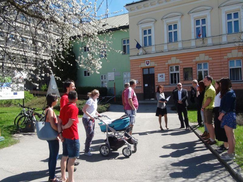 Fotogaléria Poliatie lipy sútokov sveta (20.4.2018) (9) Poliatie lipy sútokov sveta (20.4.2018)