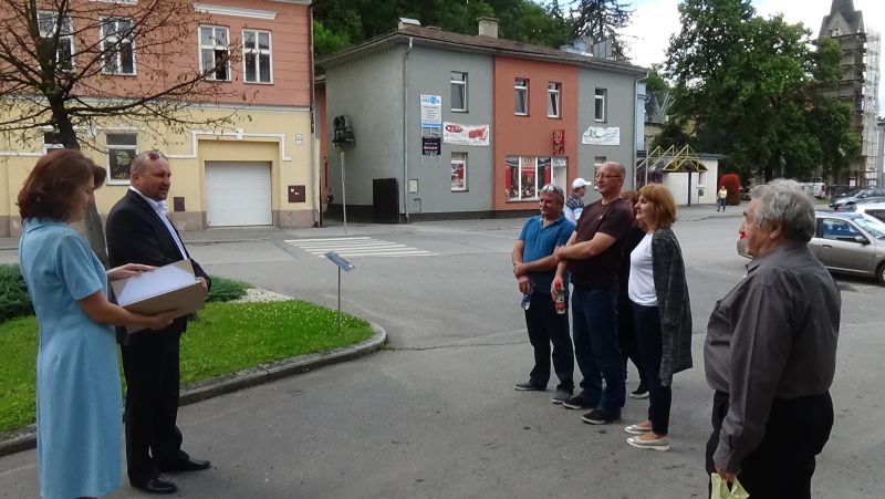 Fotogaléria Poliatie lipy sútokov sveta (25.6.2018) (7) Poliatie lipy sútokov sveta (25.6.2018)